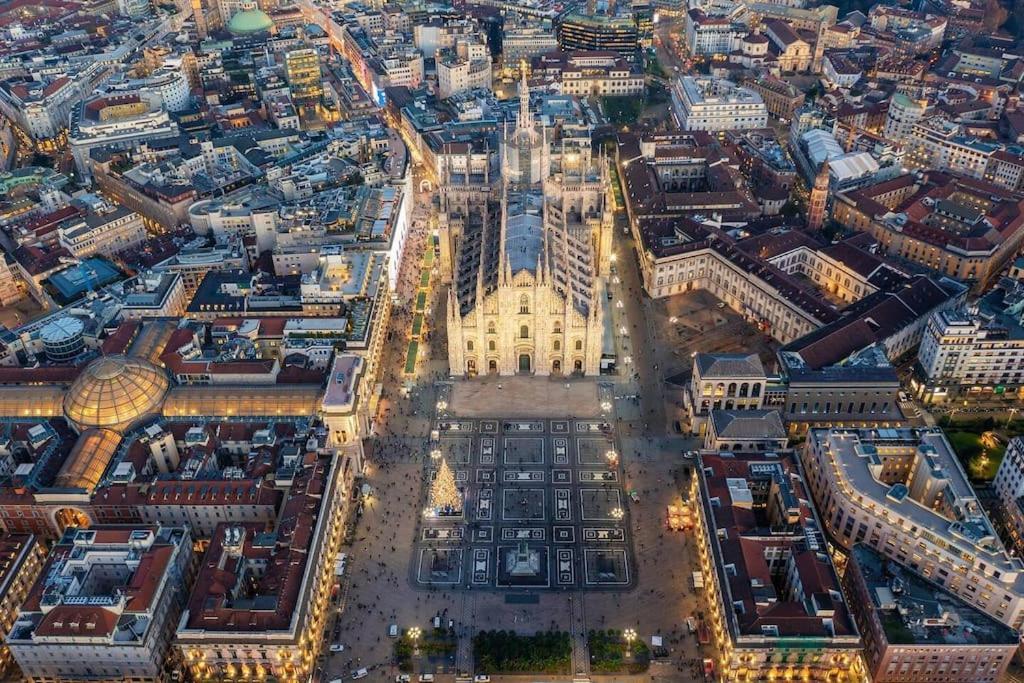 米兰Duomo 10 Min Luxury • Terrazzo • Wi-Fi • Netflix公寓 外观 照片