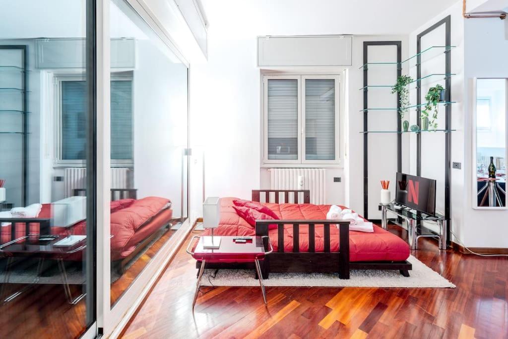 米兰Duomo 10 Min Luxury • Terrazzo • Wi-Fi • Netflix公寓 外观 照片